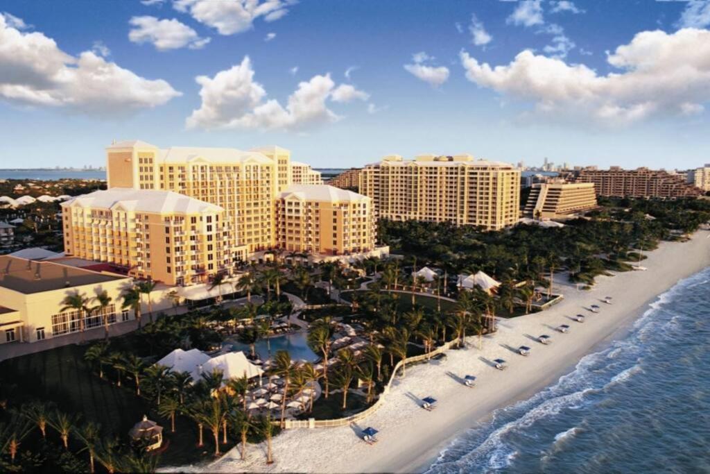 Charming 5 Star Condo Unit Situated At Ritz Carlton-Key Biscayne Miami Zewnętrze zdjęcie