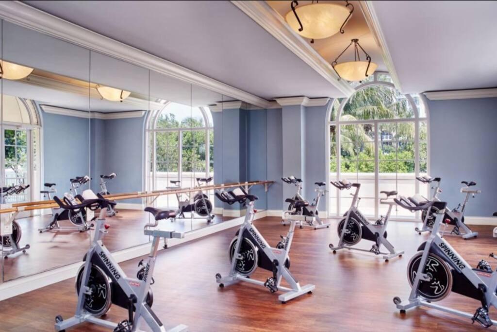 Charming 5 Star Condo Unit Situated At Ritz Carlton-Key Biscayne Miami Zewnętrze zdjęcie