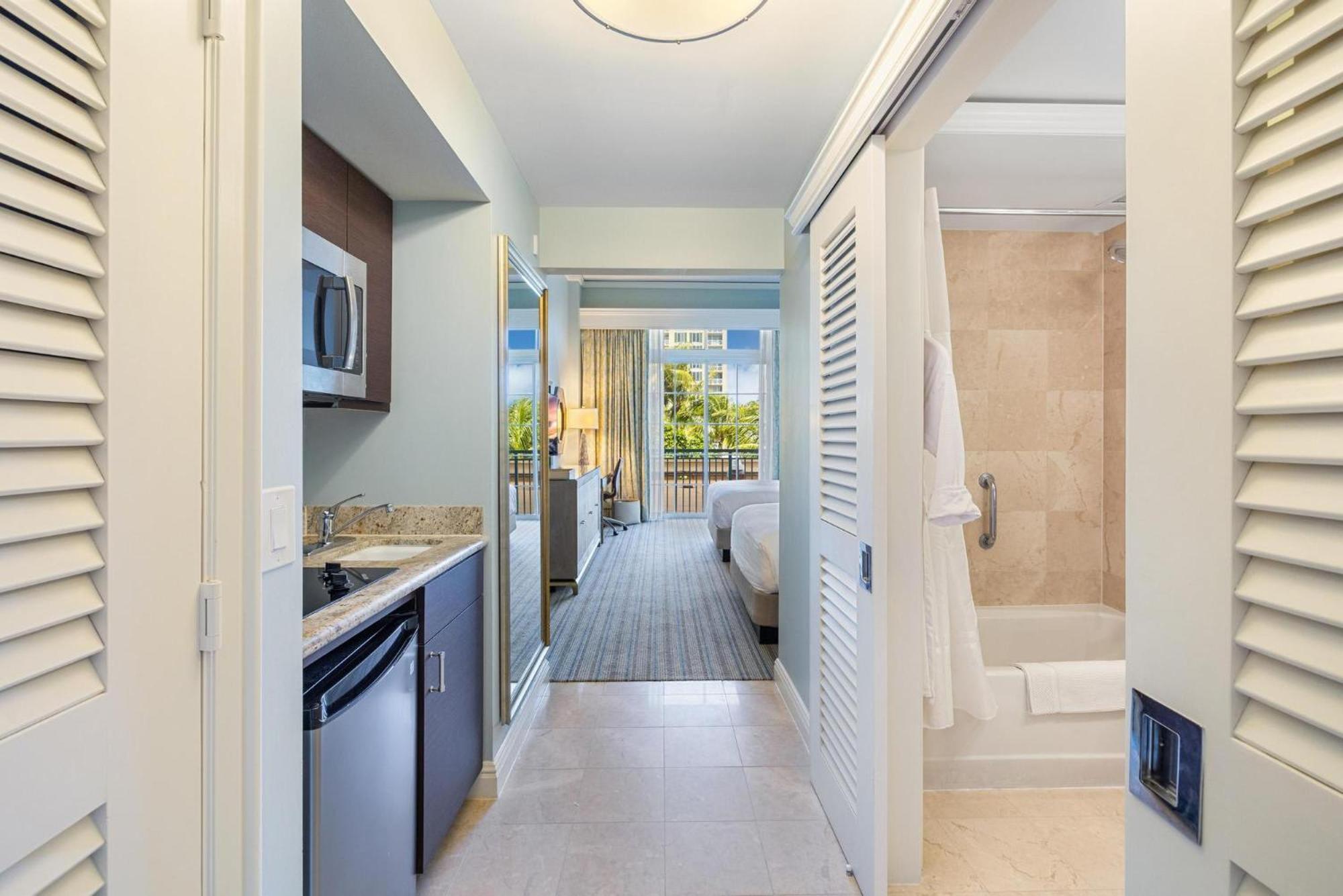 Charming 5 Star Condo Unit Situated At Ritz Carlton-Key Biscayne Miami Zewnętrze zdjęcie
